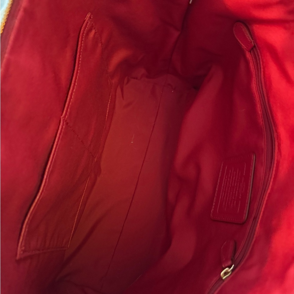 Coach Red Leather Women's Bag - Picture 5 of 8